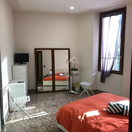Oda ve Kahvaltı Wake Surf House Sulzano