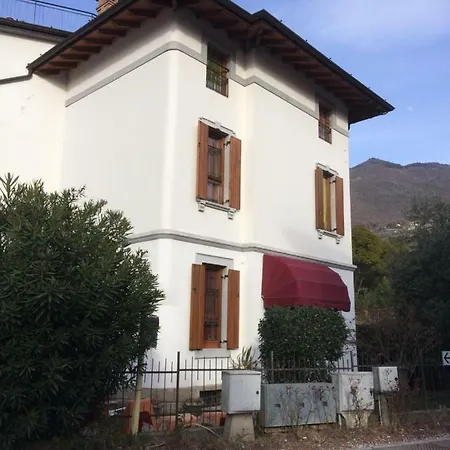 Oda ve Kahvaltı Wake Surf House *